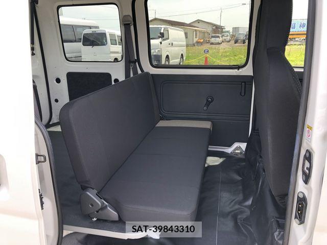 Daihatsu HIJET CARGO 2020-04 7979437-11