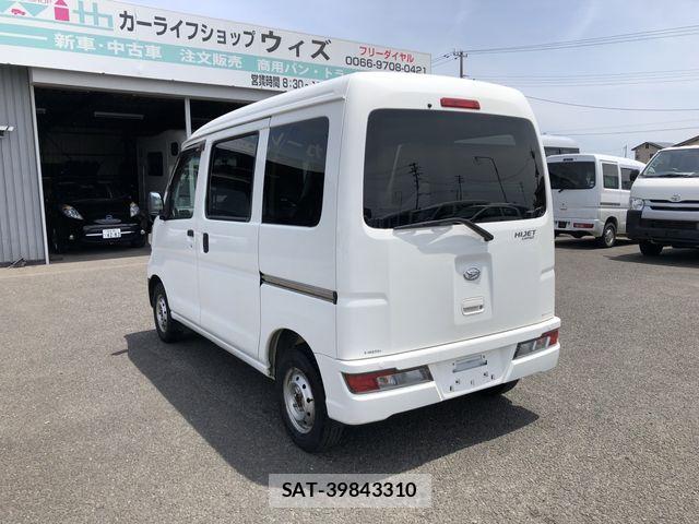 Daihatsu HIJET CARGO 2020-04 7979437-7