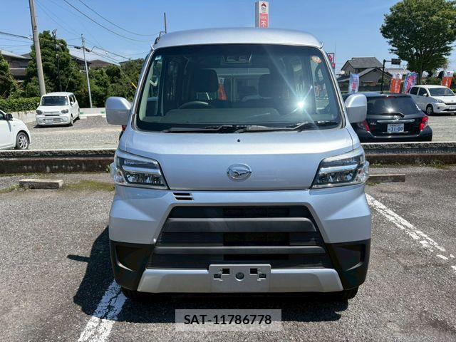 Daihatsu HIJET CARGO 2021-02 7979430-3