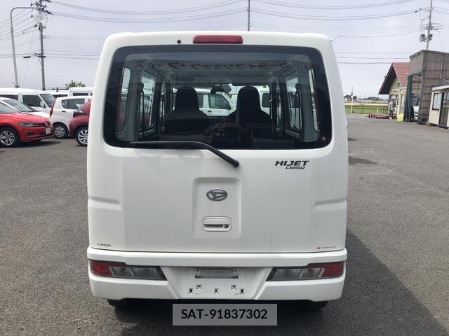 Daihatsu HIJET CARGO 2018-05 7979435-5