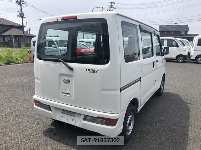 Daihatsu HIJET CARGO 2018-05 7979435-6