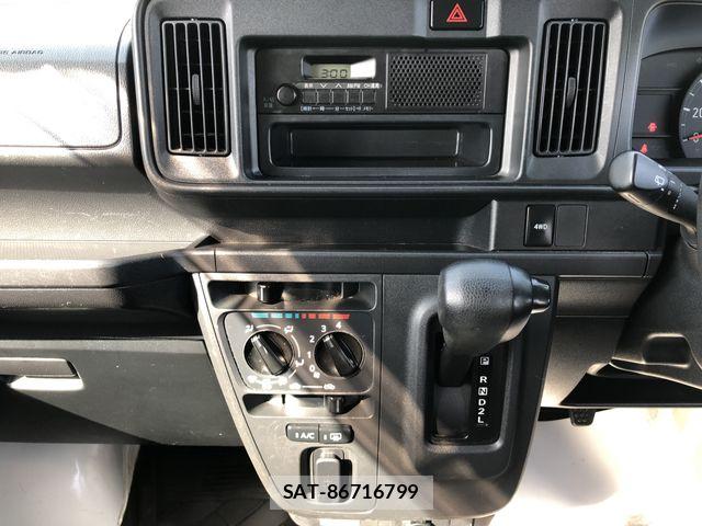 Daihatsu HIJET CARGO 2018-04 7979431-16