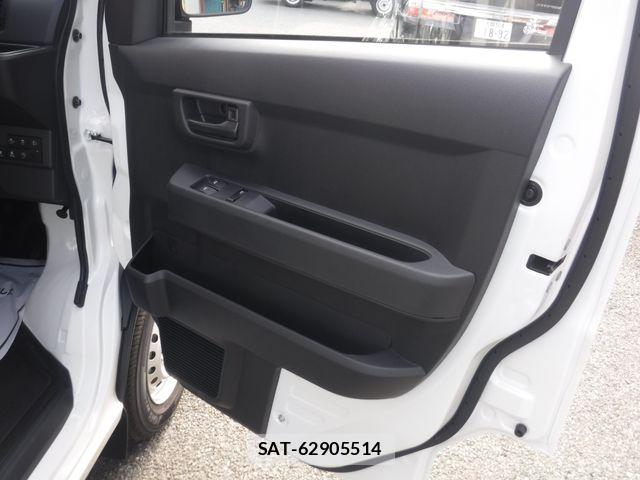 Daihatsu HIJET CARGO 2026-06 8035912-13
