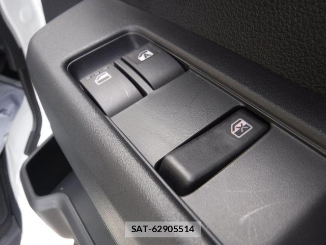 Daihatsu HIJET CARGO 2026-06 8035912-14