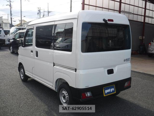 Daihatsu HIJET CARGO 2026-06 8035912-4