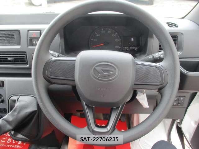 Daihatsu HIJET CARGO 2026-05 8035910-23