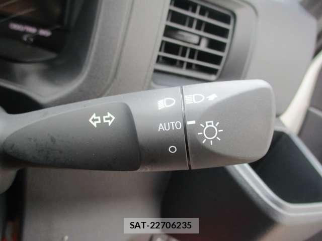 Daihatsu HIJET CARGO 2026-05 8035910-25