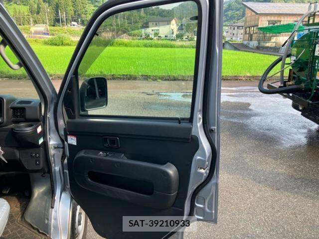Daihatsu HIJET CARGO 2019-09 8035920-12