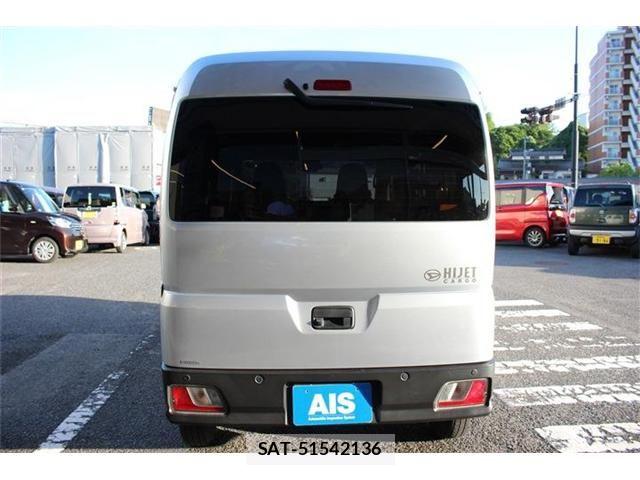 Daihatsu HIJET CARGO 2022-10 8035914-14