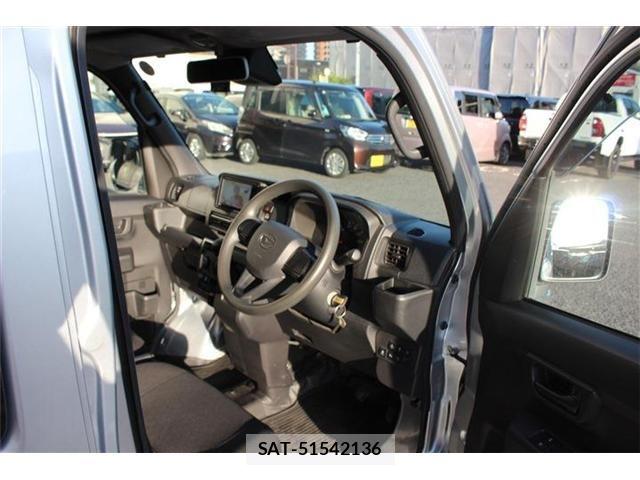 Daihatsu HIJET CARGO 2022-10 8035914-18