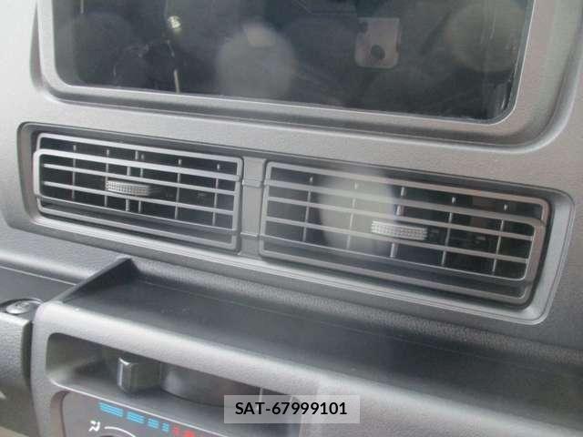 Daihatsu HIJET CARGO 2026-05 8035909-9