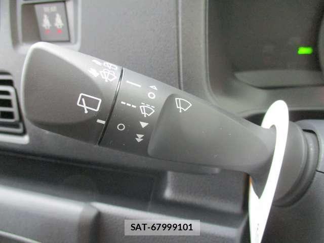 Daihatsu HIJET CARGO 2026-05 8035909-15