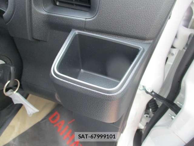 Daihatsu HIJET CARGO 2026-05 8035909-21