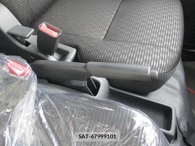 Daihatsu HIJET CARGO 2026-05 8035909-25