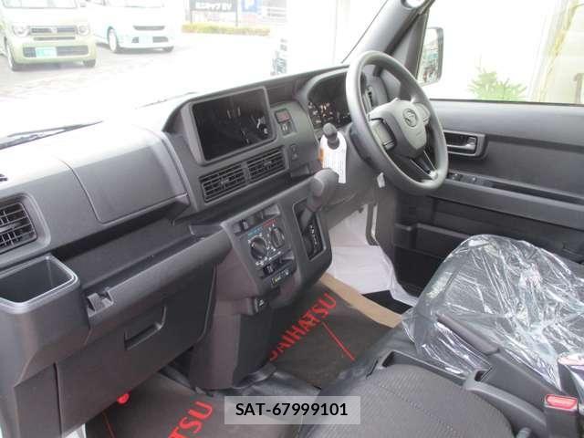Daihatsu HIJET CARGO 2026-05 8035909-26