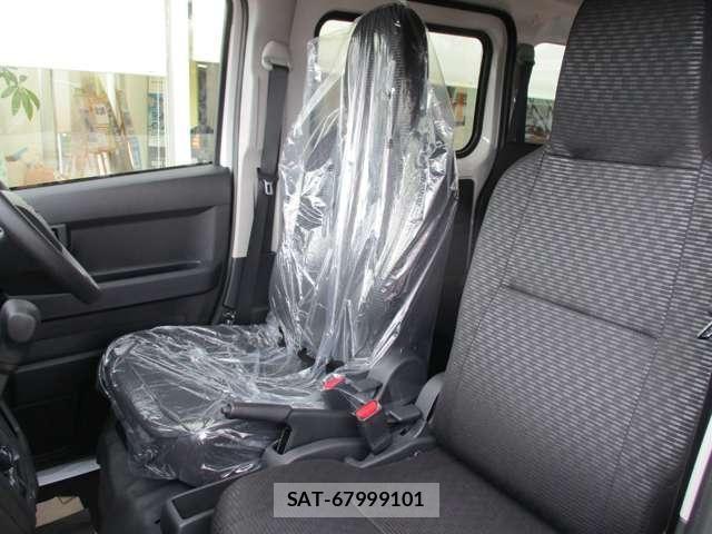 Daihatsu HIJET CARGO 2026-05 8035909-27