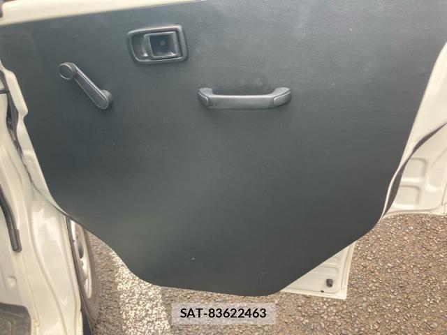 Daihatsu HIJET CARGO 2021-05 8035917-17