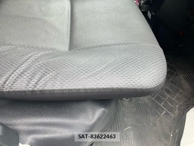 Daihatsu HIJET CARGO 2021-05 8035917-18