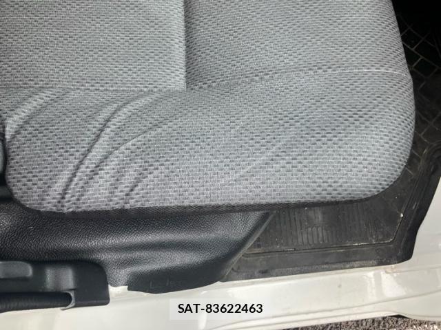 Daihatsu HIJET CARGO 2021-05 8035917-19