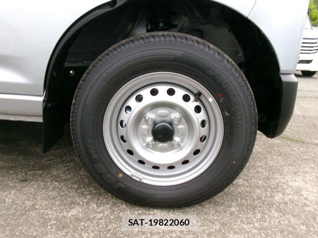 Daihatsu HIJET CARGO 2026-06 8035913-10