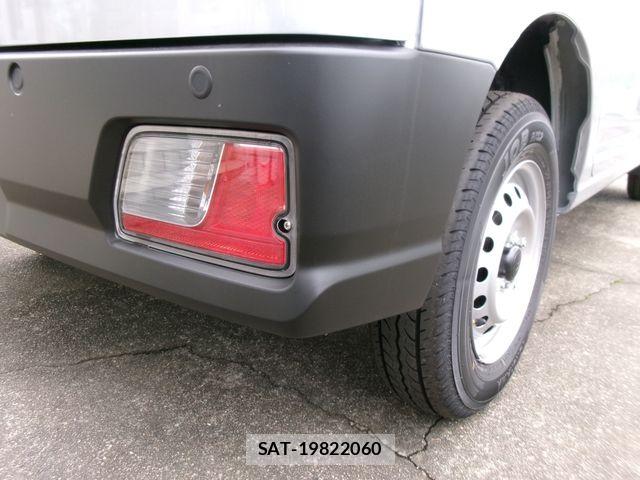 Daihatsu HIJET CARGO 2026-06 8035913-12