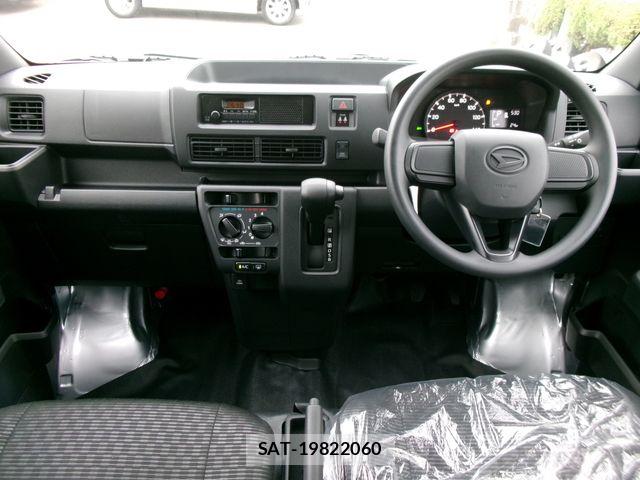 Daihatsu HIJET CARGO 2026-06 8035913-24