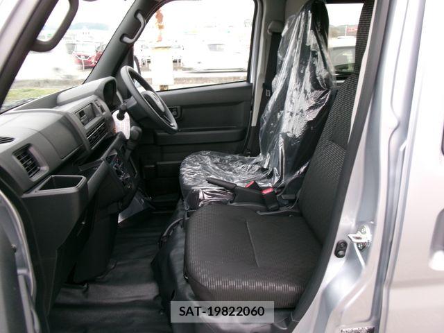 Daihatsu HIJET CARGO 2026-06 8035913-27