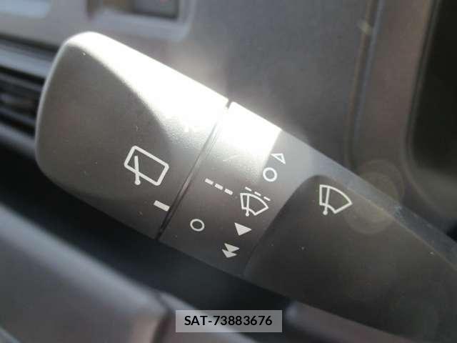 Daihatsu HIJET CARGO 2026-05 8035911-10