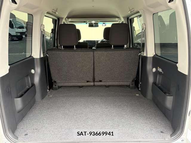 Daihatsu HIJET CARGO 2018-01 8073981-11