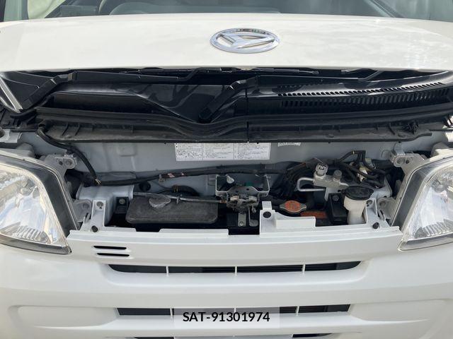 Daihatsu HIJET CARGO 2016-12 8073979-2