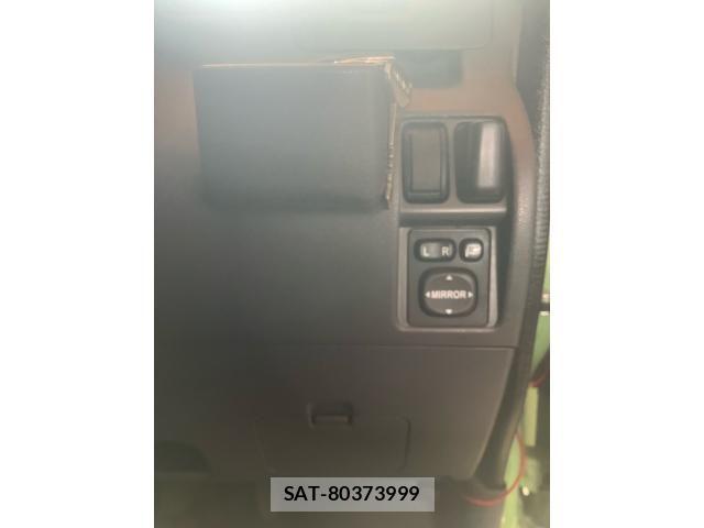 Daihatsu HIJET CARGO 2017-01 8073983-8