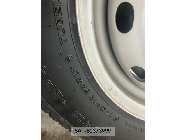 Daihatsu HIJET CARGO 2017-01 8073983-5