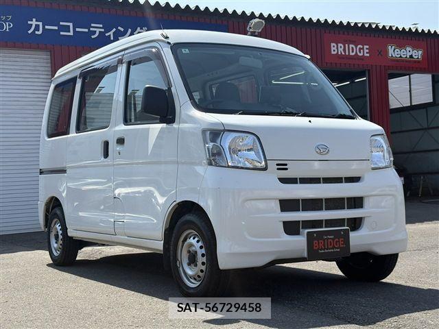 Daihatsu HIJET CARGO 2017-04 8073990-11
