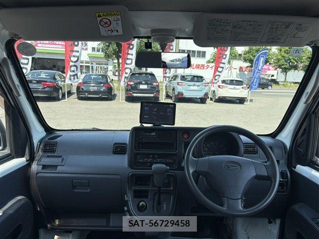 Daihatsu HIJET CARGO 2017-04 8073990-13