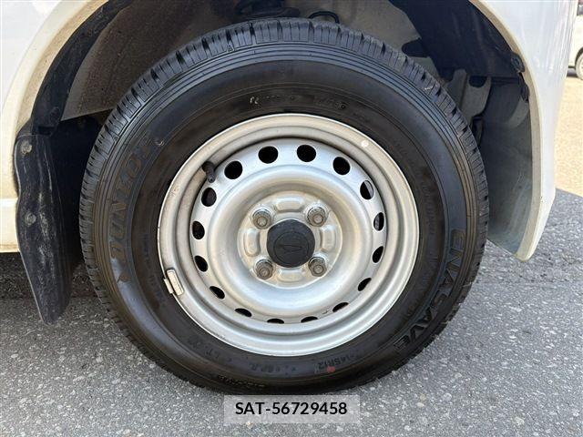 Daihatsu HIJET CARGO 2017-04 8073990-26