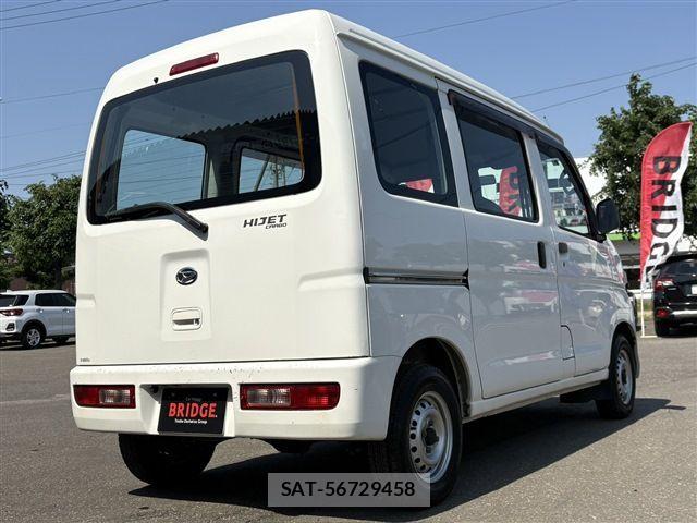 Daihatsu HIJET CARGO 2017-04 8073990-7