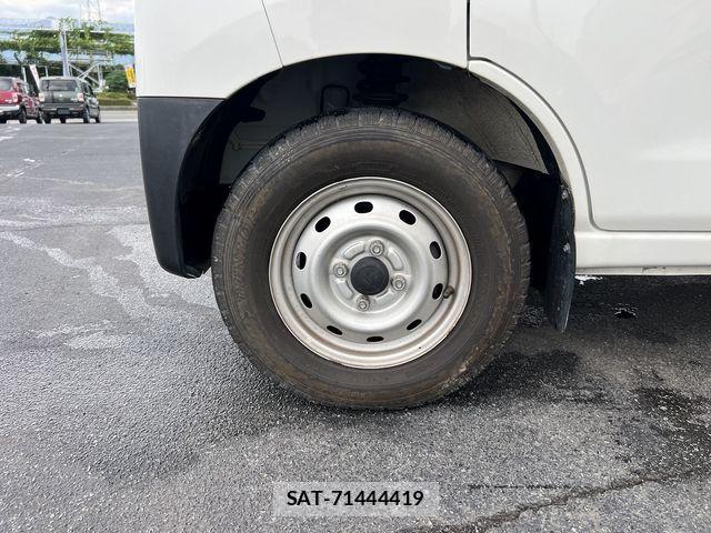 Daihatsu HIJET CARGO 2019-02 8073982-24