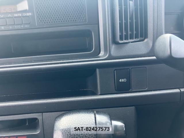 Daihatsu HIJET CARGO 2019-12 8099563-19