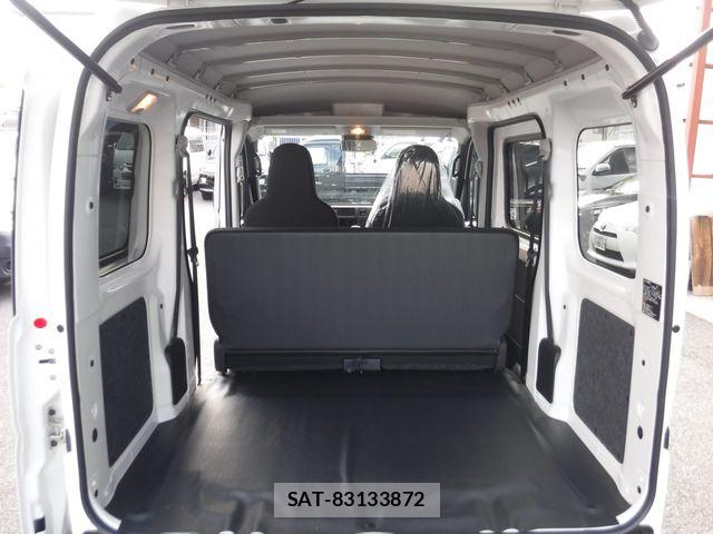Daihatsu HIJET CARGO 2026-07 8099555-9
