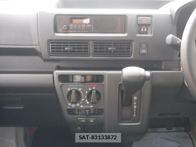 Daihatsu HIJET CARGO 2026-07 8099555-14
