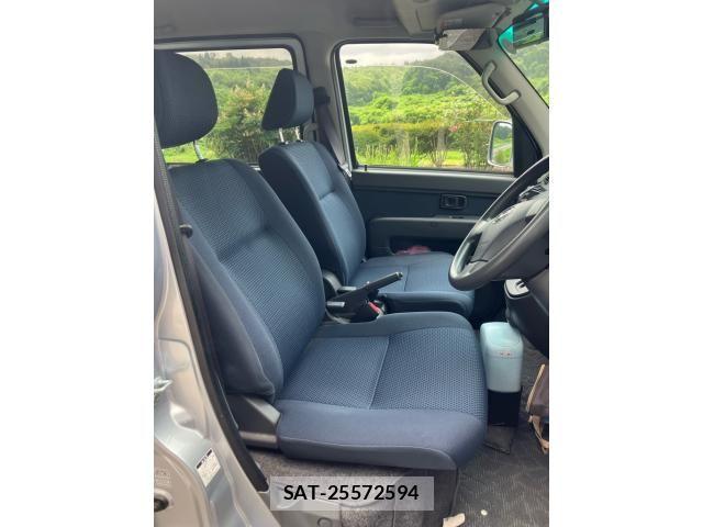 Daihatsu HIJET CARGO 2012-08 8099561-12