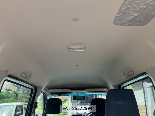 Daihatsu HIJET CARGO 2012-08 8099561-18