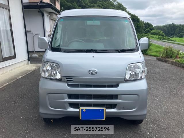 Daihatsu HIJET CARGO 2012-08 8099561-2