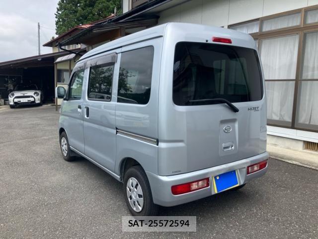 Daihatsu HIJET CARGO 2012-08 8099561-5