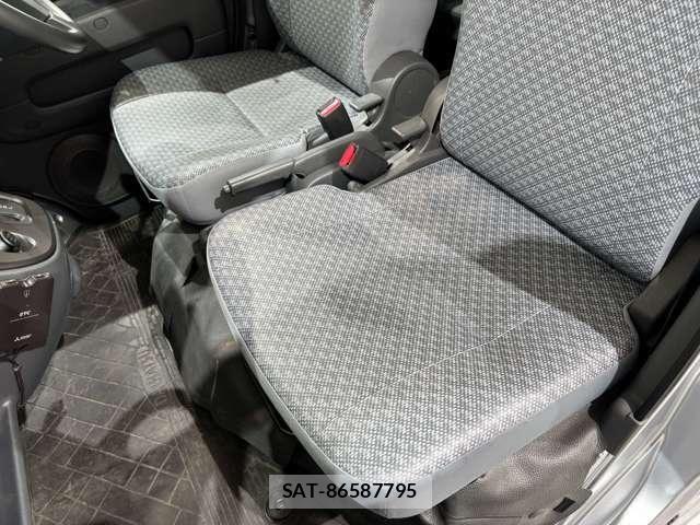Daihatsu HIJET CARGO 2016-09 8158550-13