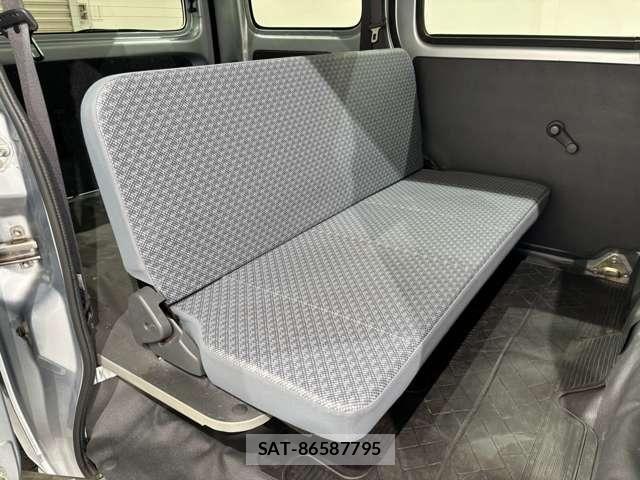 Daihatsu HIJET CARGO 2016-09 8158550-14