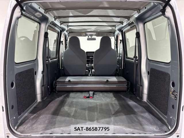 Daihatsu HIJET CARGO 2016-09 8158550-17