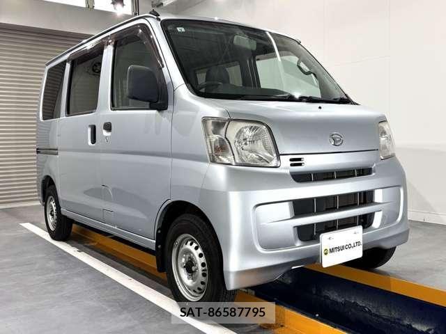 Daihatsu HIJET CARGO 2016-09 8158550-1