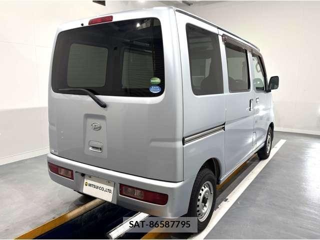 Daihatsu HIJET CARGO 2016-09 8158550-7
