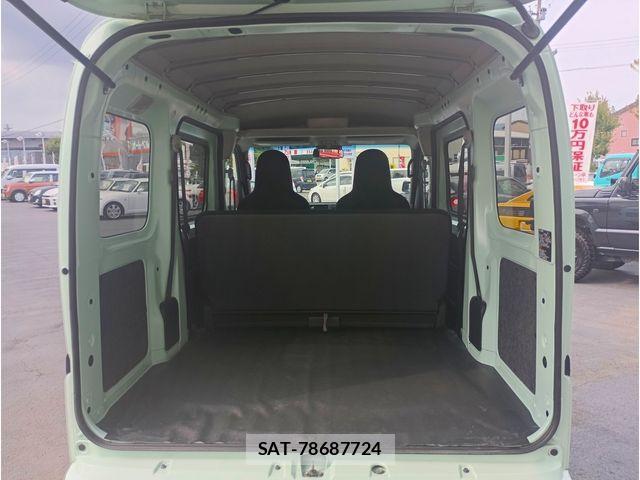 Daihatsu HIJET CARGO 2022-04 8207826-14